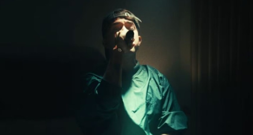 Sim&oacute;n Aguirre lanz&oacute; &ldquo;Qu&eacute; Pasar&iacute;a&rdquo;: una apuesta personal en su carrera musical