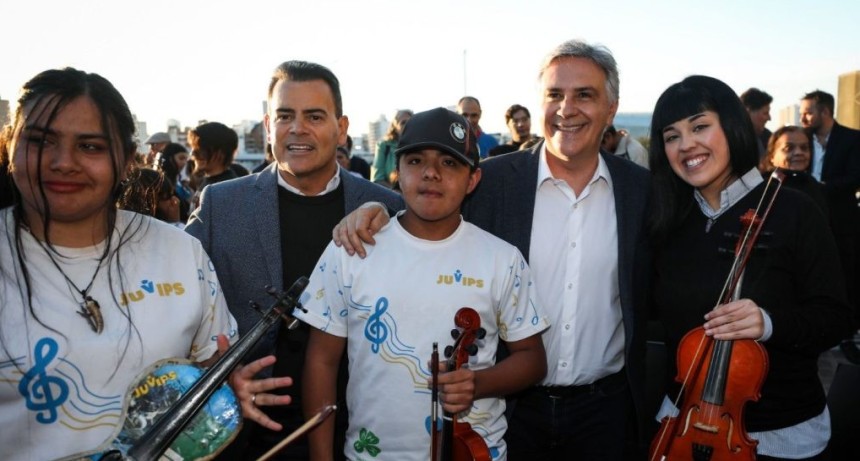 Impulso a la cultura comunitaria: Llaryora anunci&oacute; un refuerzo econ&oacute;mico adicional para espacios de toda la provincia.